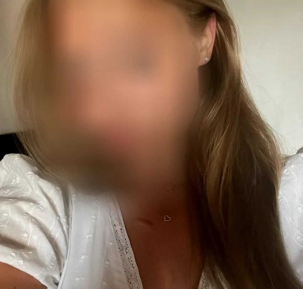 Emilia, 19