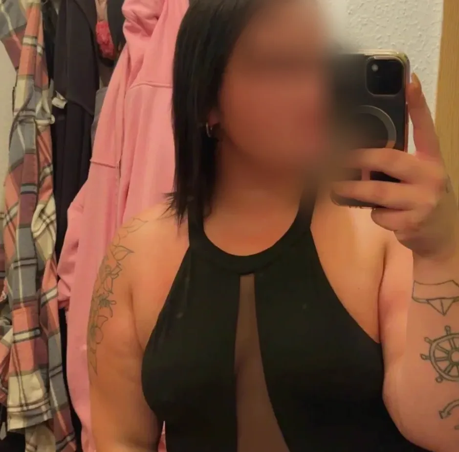 Isabell, 28