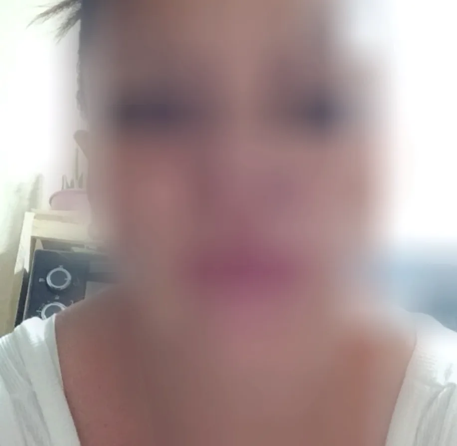 Saskia, 37
